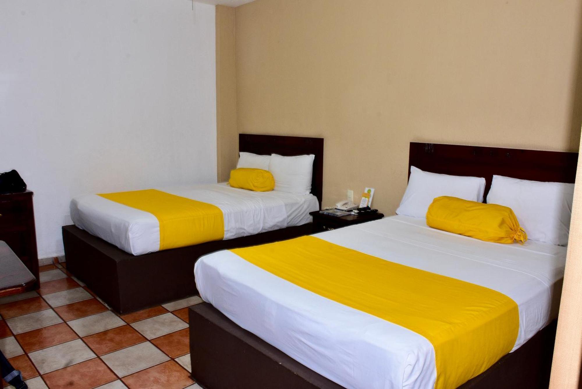Hotel Los Girasoles Tepic Exteriör bild